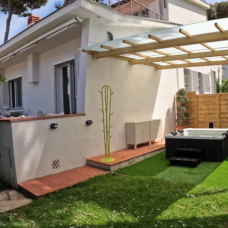 Prázdninový dům Casa Marchese Tirrenia